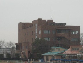 ���{�s �R���R�~���j�e�B�Z���^�[�R���������