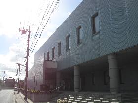 �O���s��앶���Z���^�[