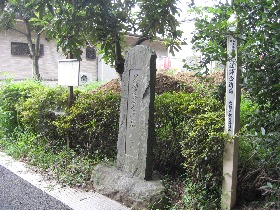 �a�]�������