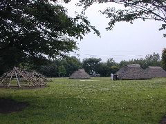 ���q�L��