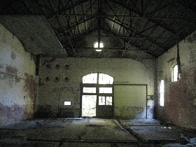 ����[���͔��d��