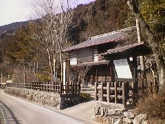 �Ȗ{�֏���