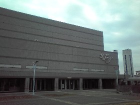 �a���s�������Z���^�[ �T���A�[���A