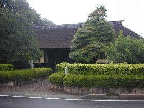 ���h�{�w�\��