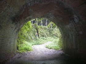 ���g���l��