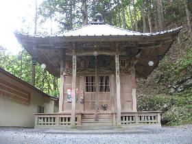 ������i�����\�O�����@����@��)