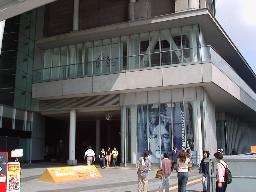 �W��������m����~���[�W�A����