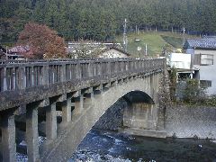 名栗川
橋