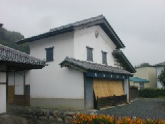 ���`���@